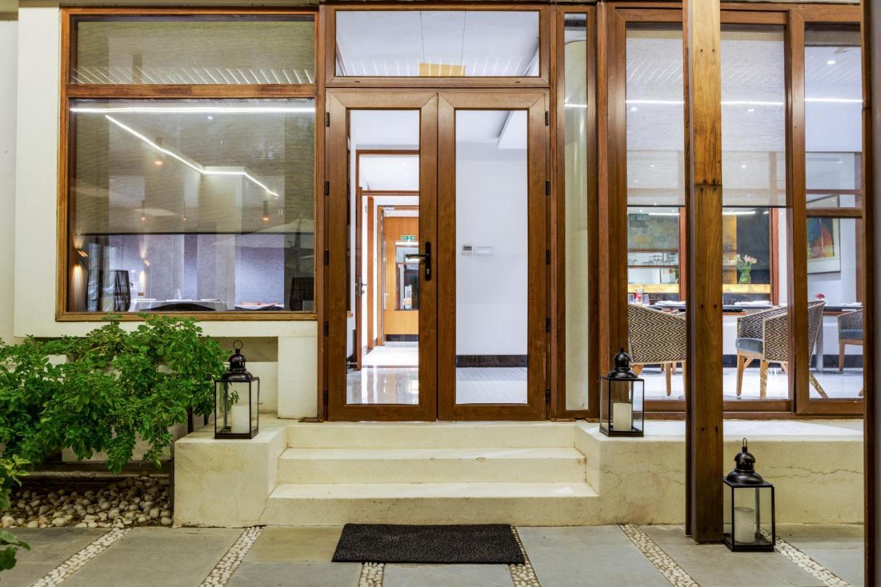 The Manor - New Delhi Hotel Kültér fotó